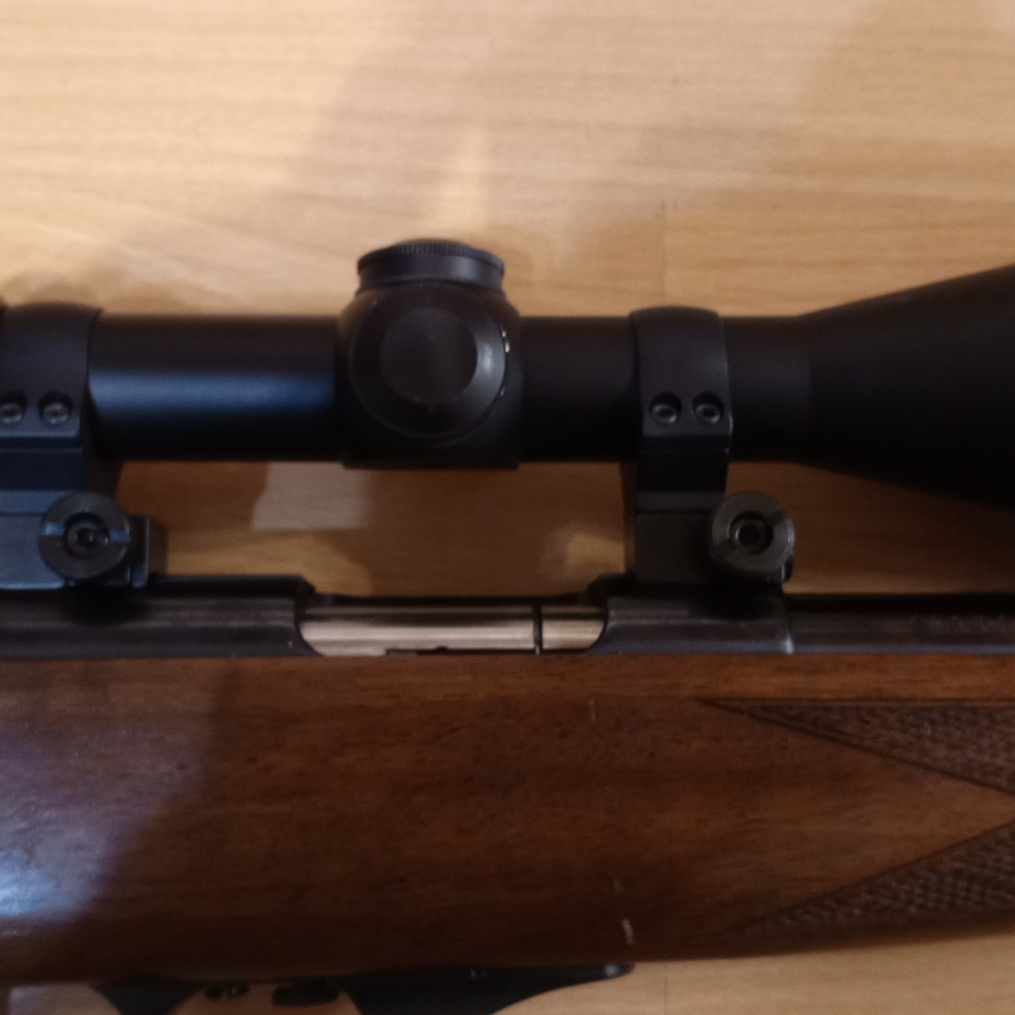 Weihrauch кал. 17 hmr