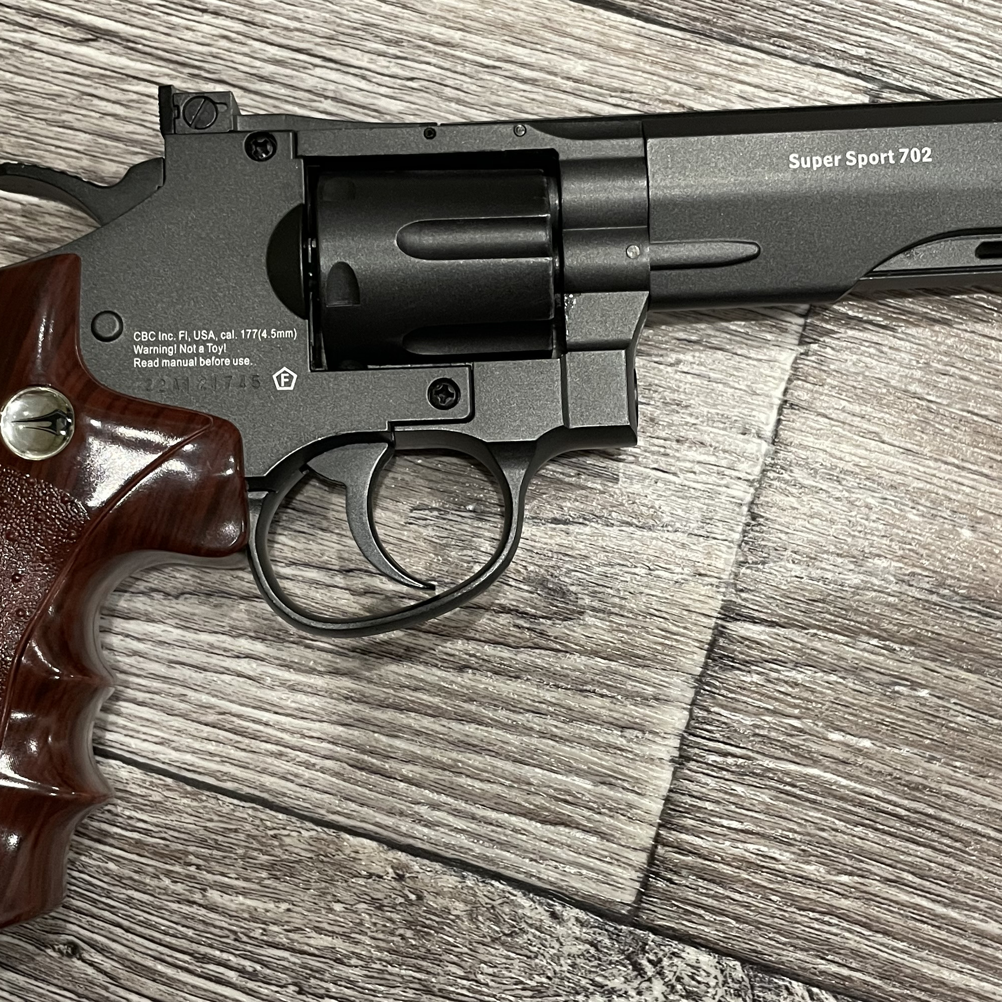 Пневматический револьвер Borner Super Sport 702