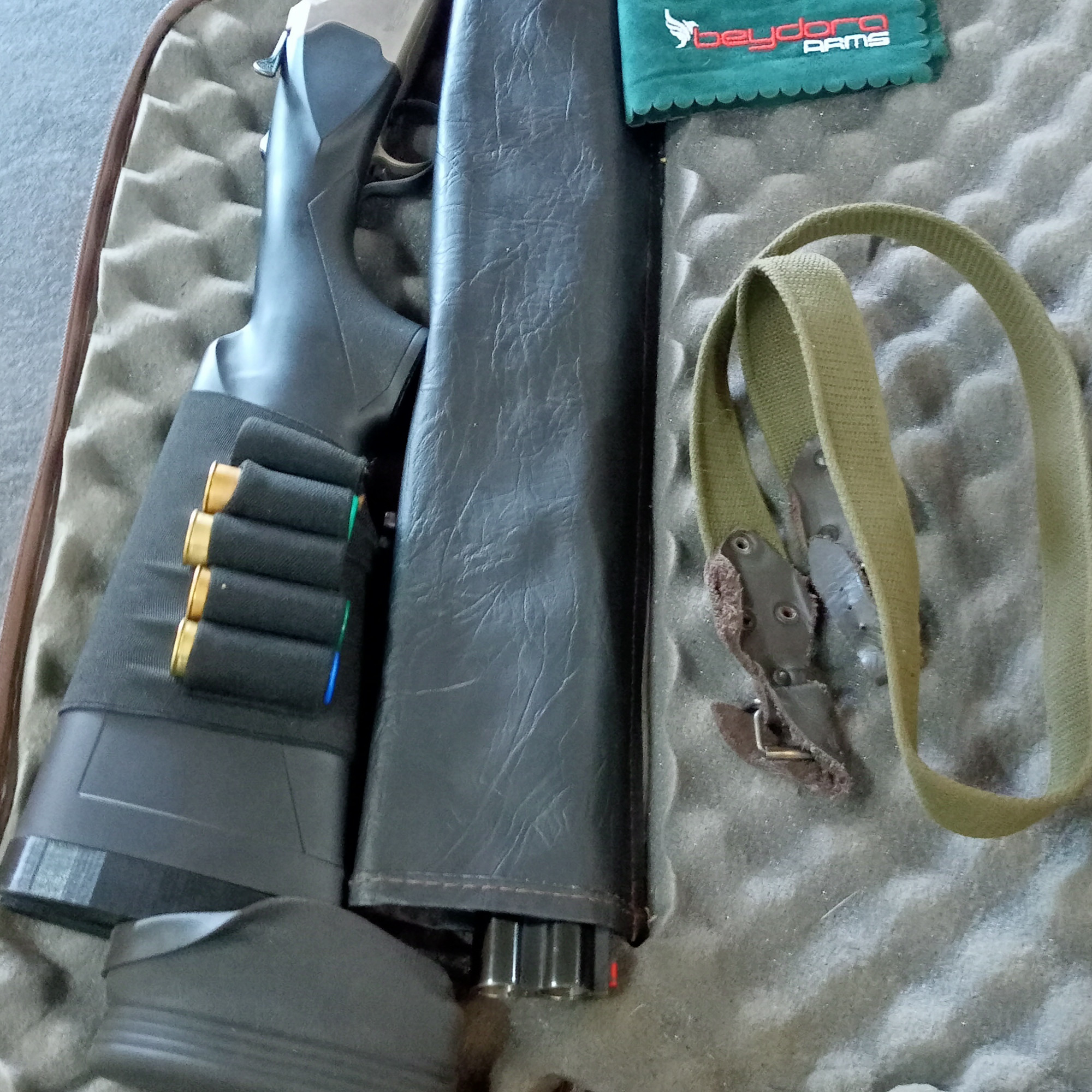 Продаю ружьё beydora bdr 90 в отличном состоянии. Отдам чехол, набор для чистки.