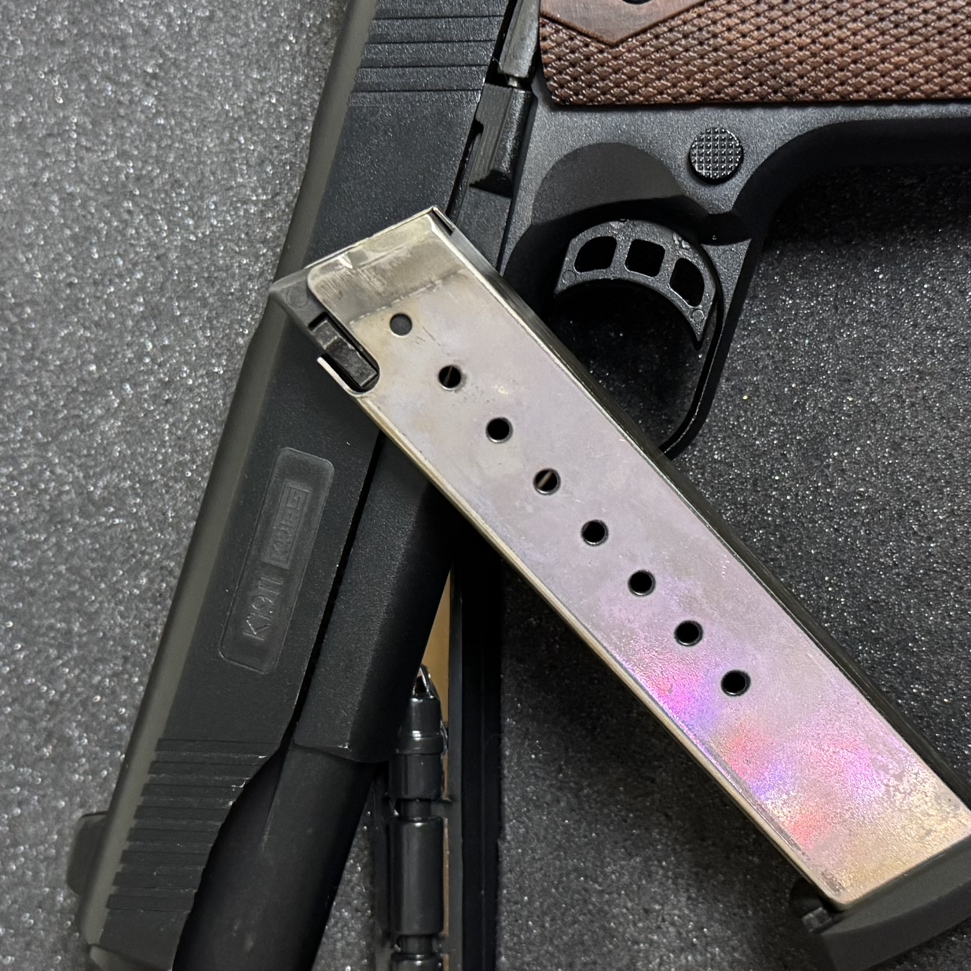 Пистолет сигнальный KURS Colt 1911 к. 5,5мм под патрон 10ТК (черный)