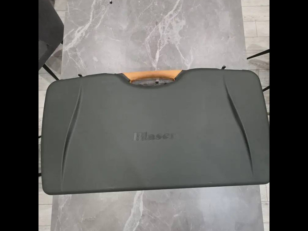 Карабин Blaser R8, калибр 30-06, 223