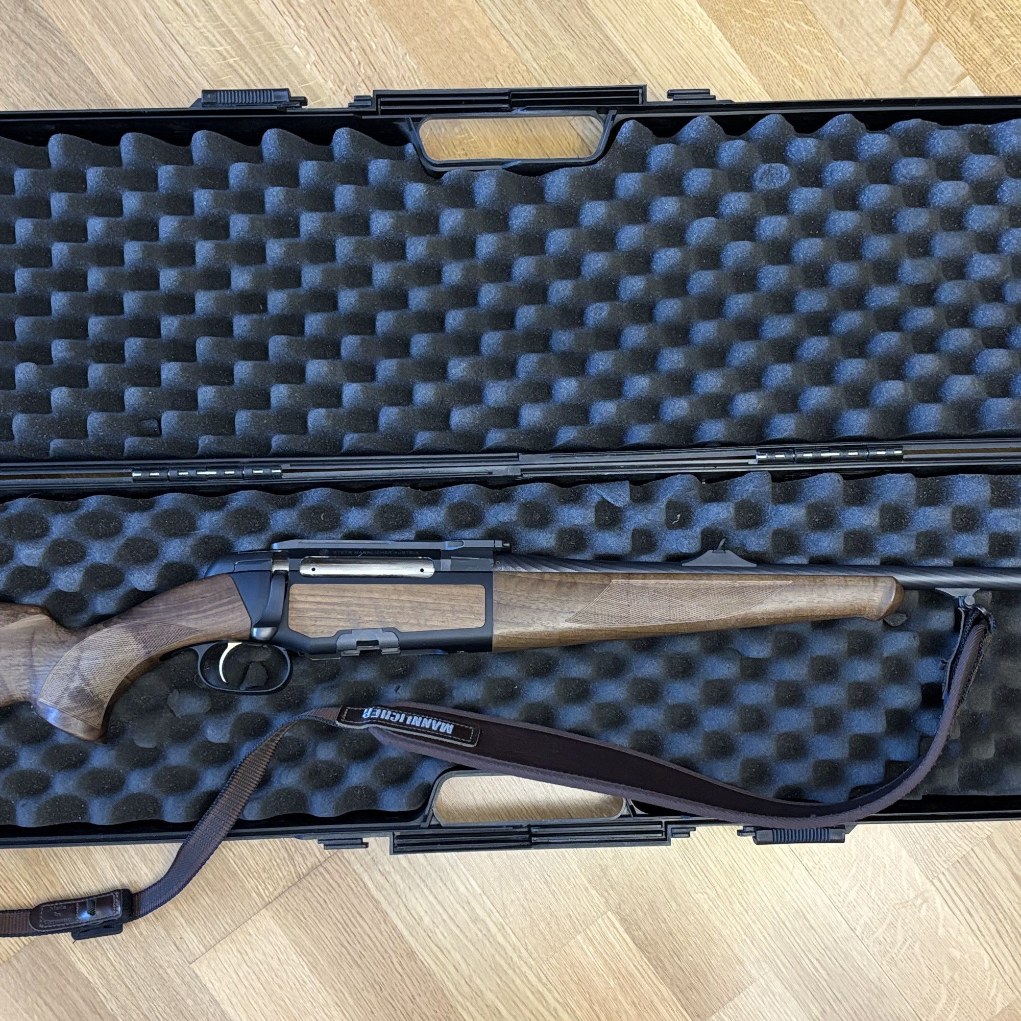 Steyr Mannlicher Luxus (комбо: .243 Win / 9.3x62) + Swarovski Z8i + Aimpoint 9000L + бонусы Norma/Federal. Москва