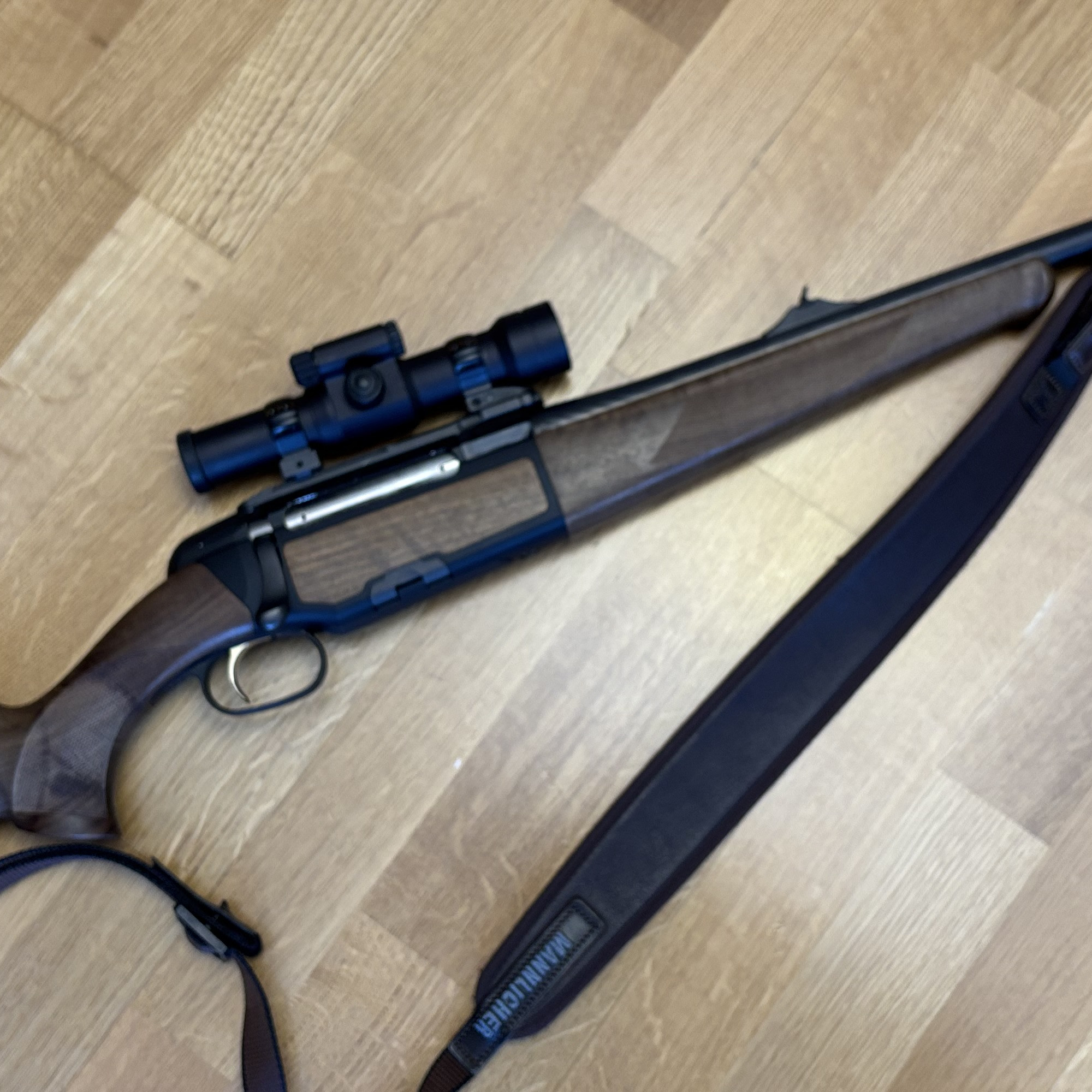 Steyr Mannlicher Luxus (комбо: .243 Win / 9.3x62) + Swarovski Z8i + Aimpoint 9000L + бонусы Norma/Federal. Москва