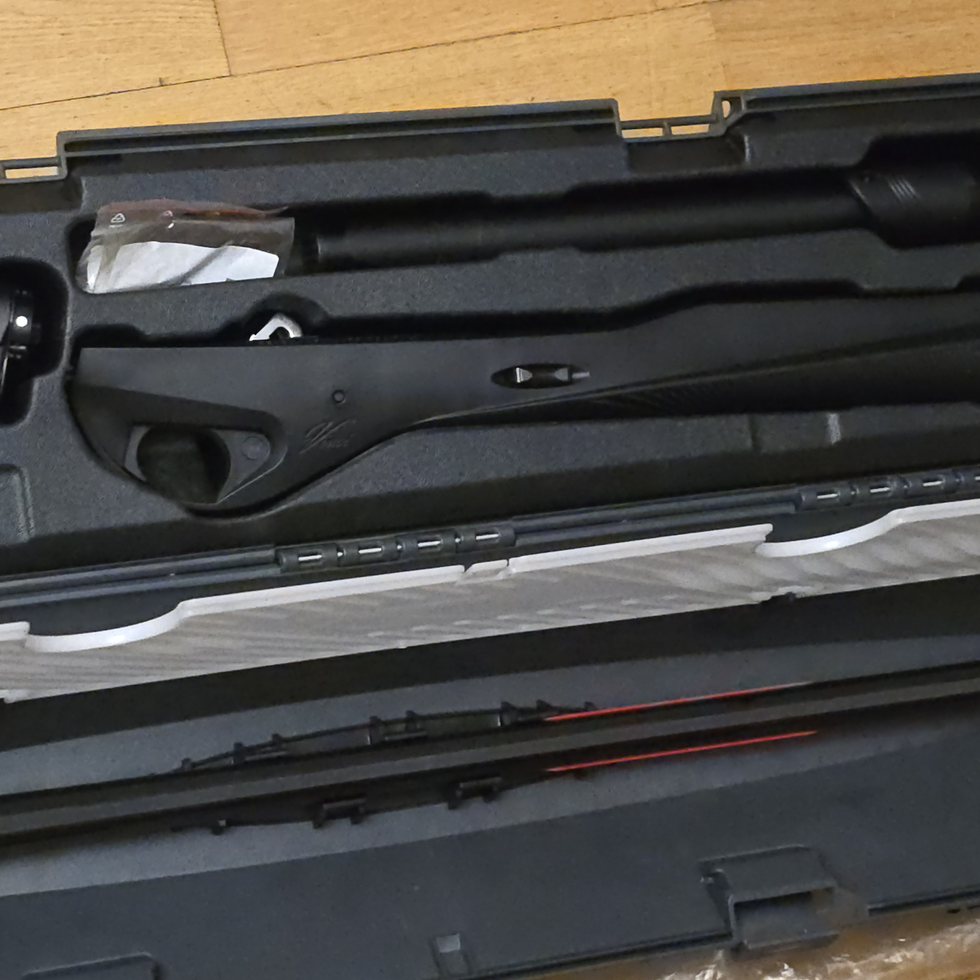 Benelli vinci black 12/76